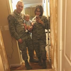 Meet your Posher, Pia